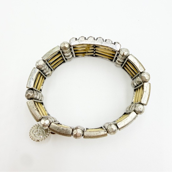Jessica Simpson Silver Tone Stretch Bracelet Rhinestone Statement - Picture 6 of 8